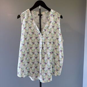 Ann Taylor White Sleeveless V-Neck Camisole with Pink & Green Floral Print